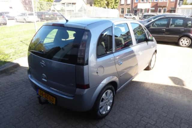 Opel Meriva (2006) thumbnail 6