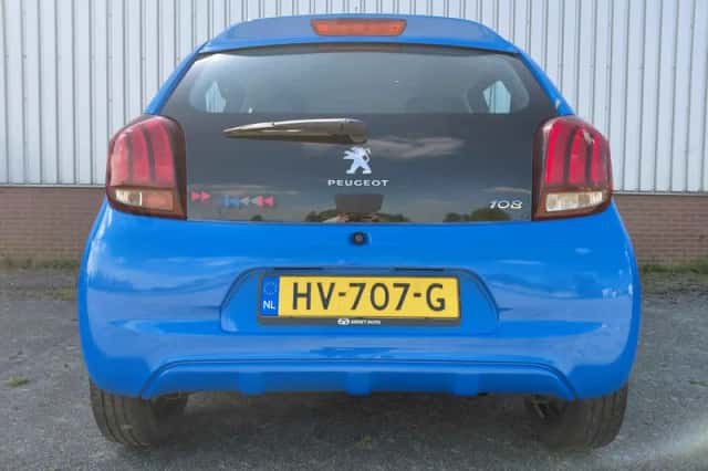 Peugeot 108 (2016) thumbnail 3