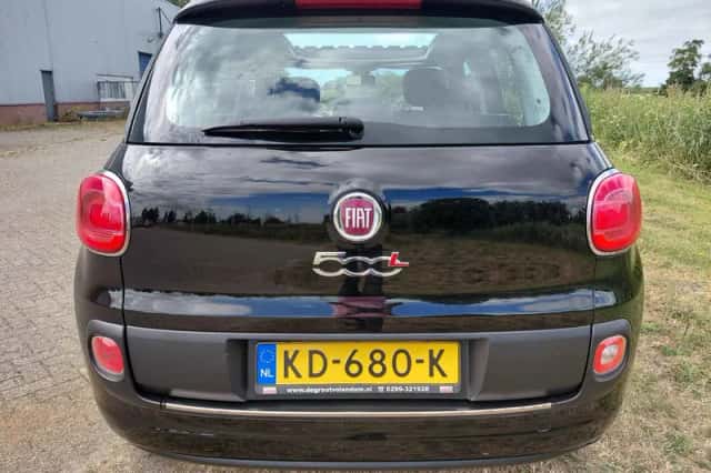 Fiat 500L (2016) thumbnail 2
