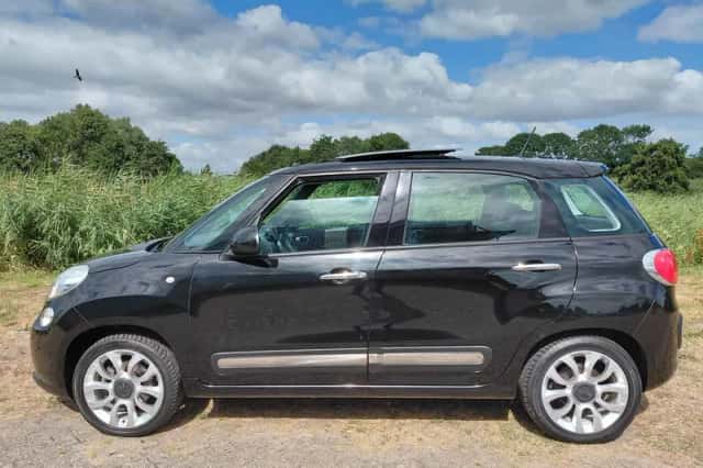Fiat 500L (2016) thumbnail 3