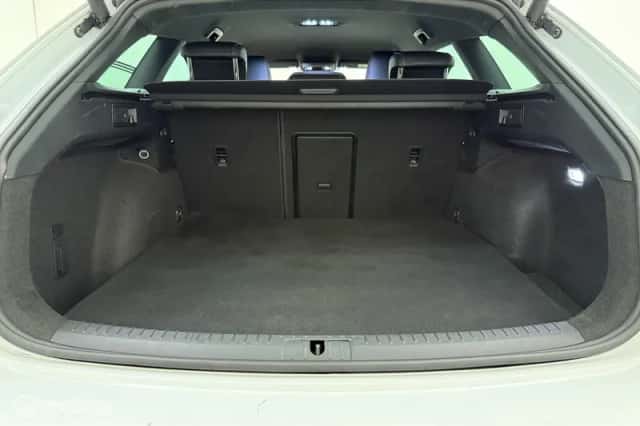 SEAT Leon Sportstourer (2021) thumbnail 3