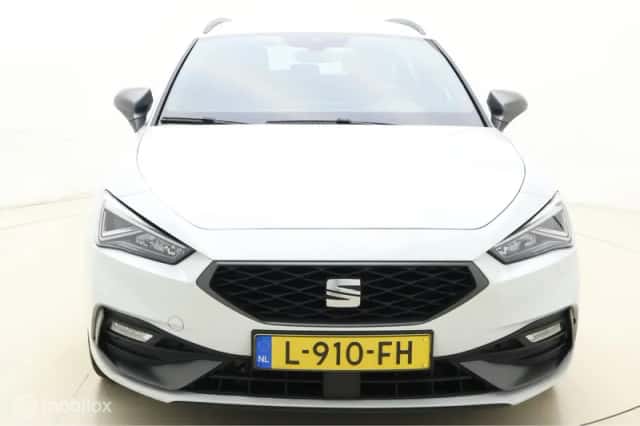 SEAT Leon Sportstourer (2021) thumbnail 6