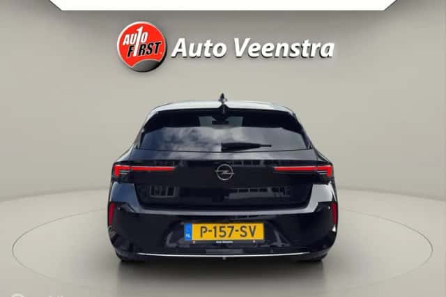 Opel Astra (2022) thumbnail 4