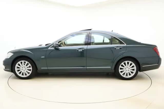 Mercedes-Benz S-Klasse (2010) thumbnail 2