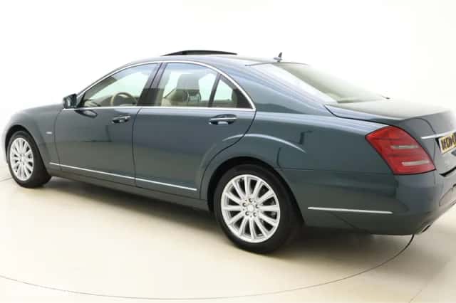 Mercedes-Benz S-Klasse (2010) thumbnail 3
