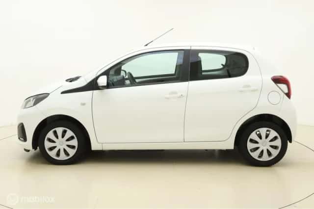 Peugeot 108 (2015) thumbnail 2