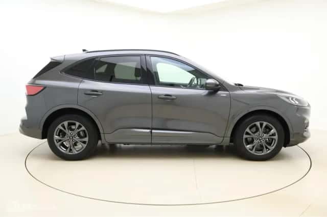 Ford Kuga (2020) thumbnail 6