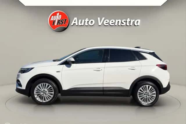 Opel Grandland (2019) thumbnail 2