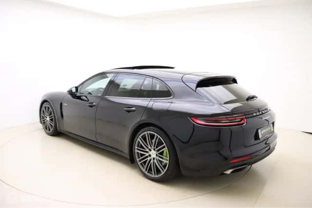 Porsche Panamera (2018) thumbnail 3