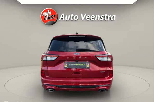 Ford Kuga (2023) thumbnail 4