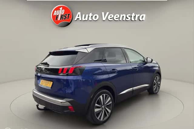 Peugeot 3008 (2019) thumbnail 5