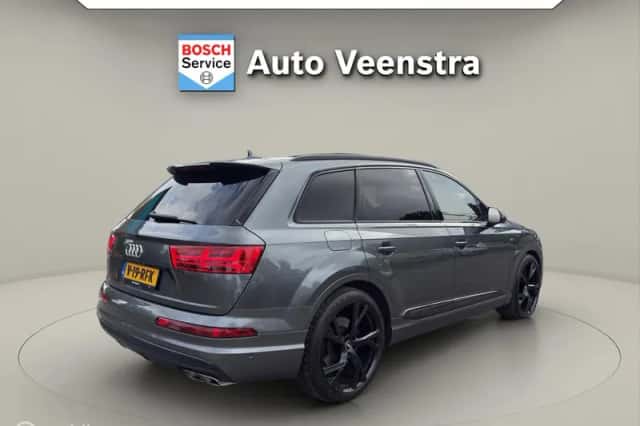 Audi SQ7 (2017) thumbnail 5