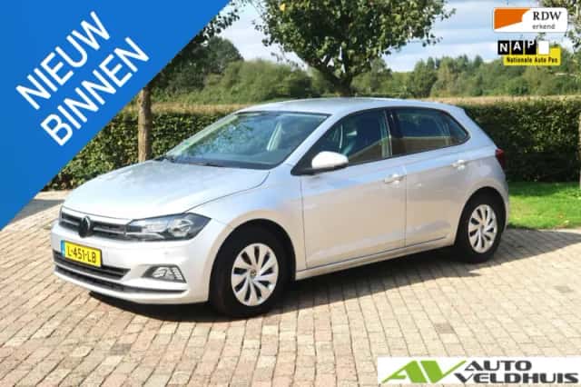 Volkswagen Polo (2021) thumbnail 1