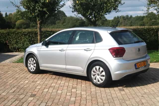 Volkswagen Polo (2021) thumbnail 6