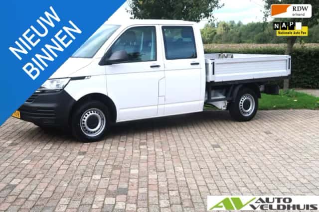 Volkswagen Transporter (2020) thumbnail 1