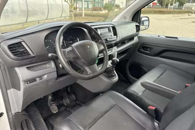 Peugeot Expert (2020) thumbnail 4