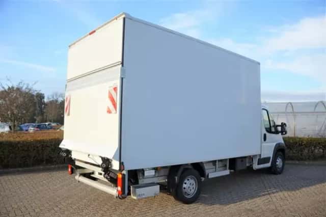 Peugeot Boxer (2019) thumbnail 2