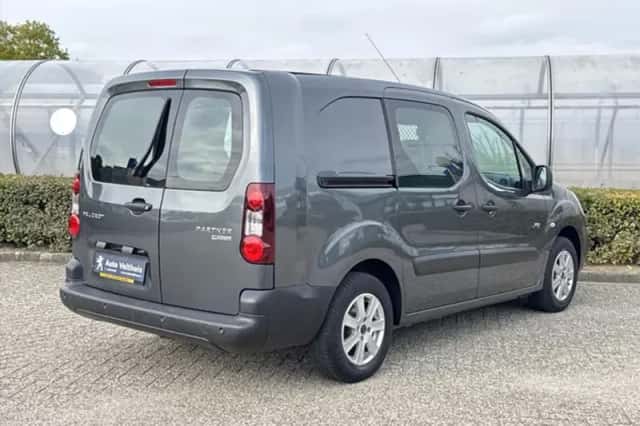 Peugeot e-Partner (2018) thumbnail 2