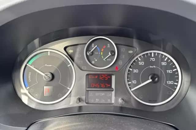 Peugeot e-Partner (2018) thumbnail 5