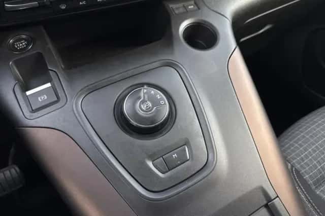 Peugeot Rifter (2021) thumbnail 6
