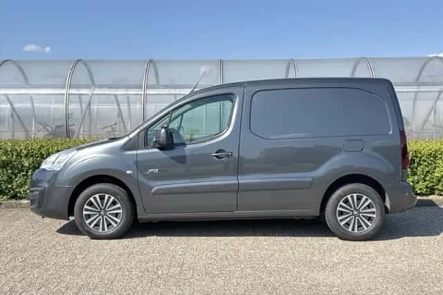 Peugeot Partner (2016) thumbnail 4