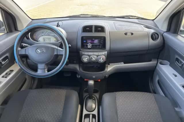Daihatsu Sirion (2008) thumbnail 3