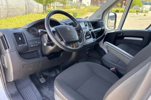 Peugeot Boxer (2022) thumbnail 3