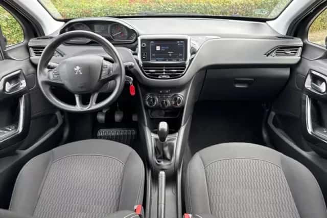 Peugeot 208 (2019) thumbnail 3