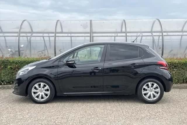 Peugeot 208 (2019) thumbnail 4