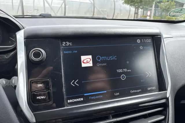 Peugeot 208 (2019) thumbnail 6