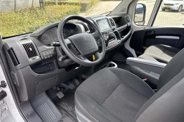 Peugeot Boxer (2024) thumbnail 3
