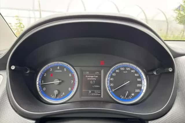Suzuki SX4 S-Cross (2014) thumbnail 5