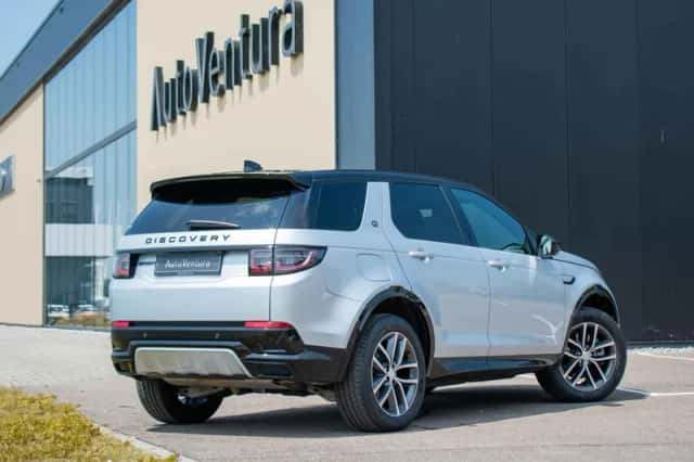 Land Rover Discovery Sport (2024) thumbnail 5