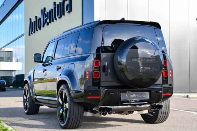Land Rover Defender (2026) thumbnail 4