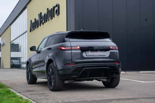 Land Rover Range Rover Evoque (2025) thumbnail 4