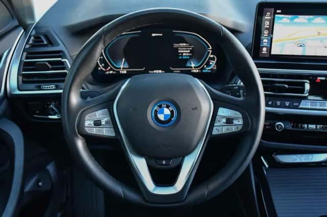 BMW X3 (2024) thumbnail 6