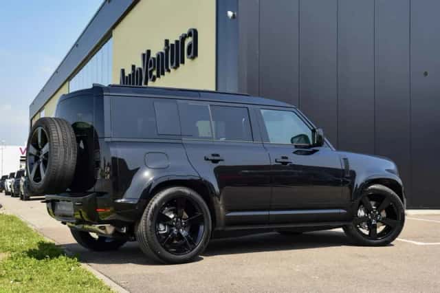 Land Rover Defender (2026) thumbnail 5