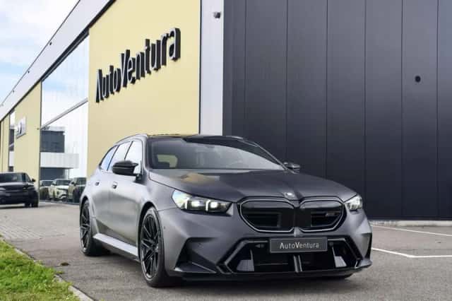 BMW M5 (2025) thumbnail 3