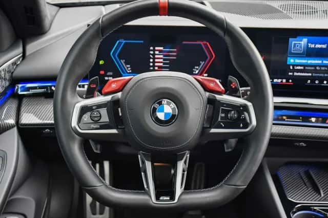 BMW M5 (2025) thumbnail 6