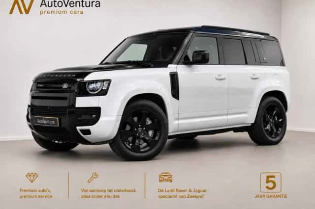 Land Rover Defender (2024) thumbnail 1