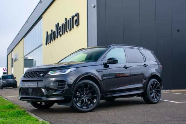 Land Rover Discovery Sport (2025) thumbnail 2