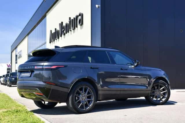 Land Rover Range Rover Velar (2025) thumbnail 5