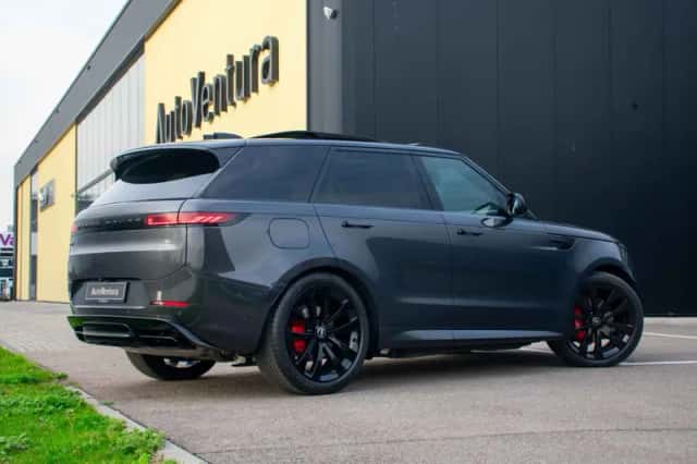Land Rover Range Rover Sport (2026) thumbnail 6