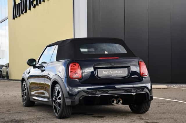 MINI Cooper (2024) thumbnail 4