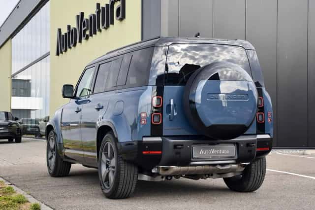 Land Rover Defender (2026) thumbnail 4