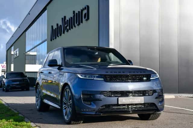 Land Rover Range Rover Sport (2026) thumbnail 3