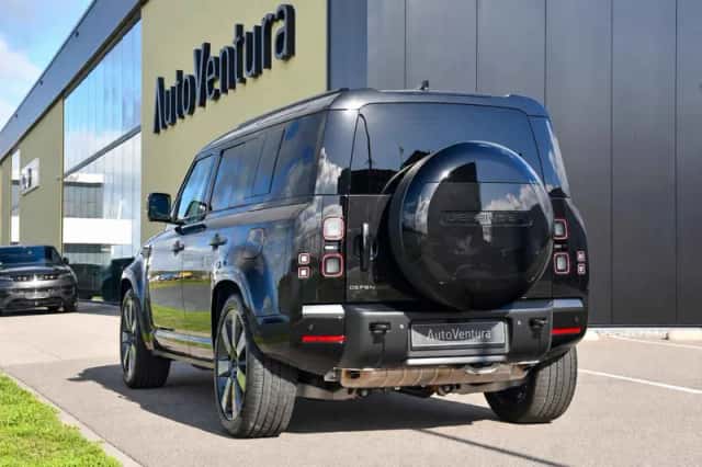 Land Rover Defender (2026) thumbnail 4