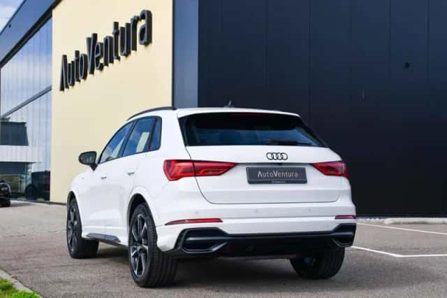 Audi Q3 (2020) thumbnail 4
