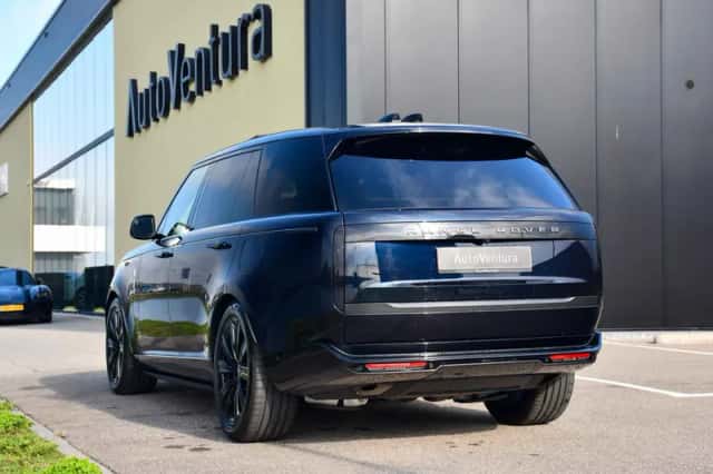 Land Rover Range Rover (2025) thumbnail 4