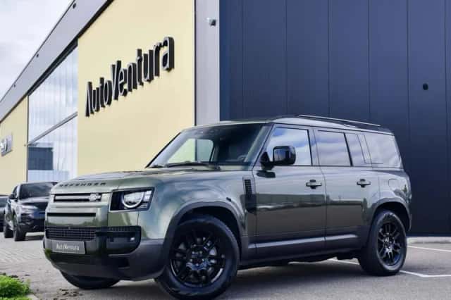 Land Rover Defender (2026) thumbnail 2